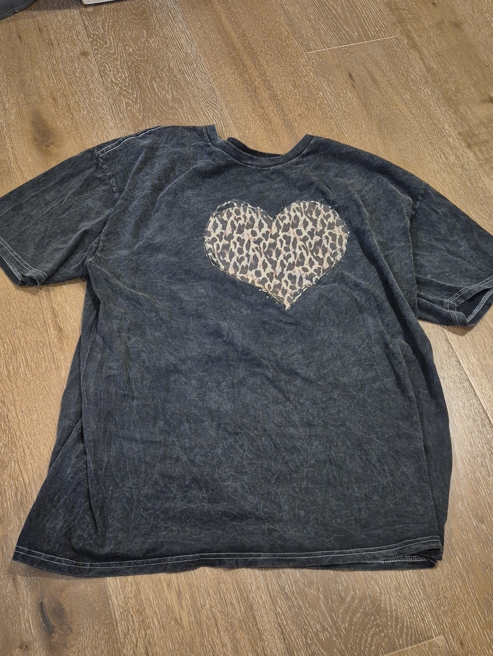 NWOT Maurices Black Tee with Leopard Heart Graphic